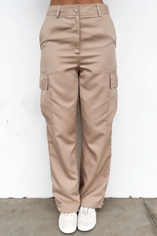 Kourtney Cargo Pant Beige Casual Yoga Pants