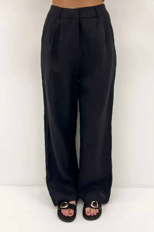 Aislinn Pant Black Classic Chino Pants