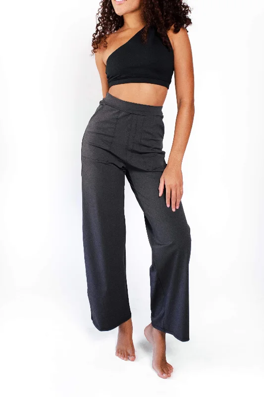 Ultimate Trouser in Jet Black Trousers stylish modern