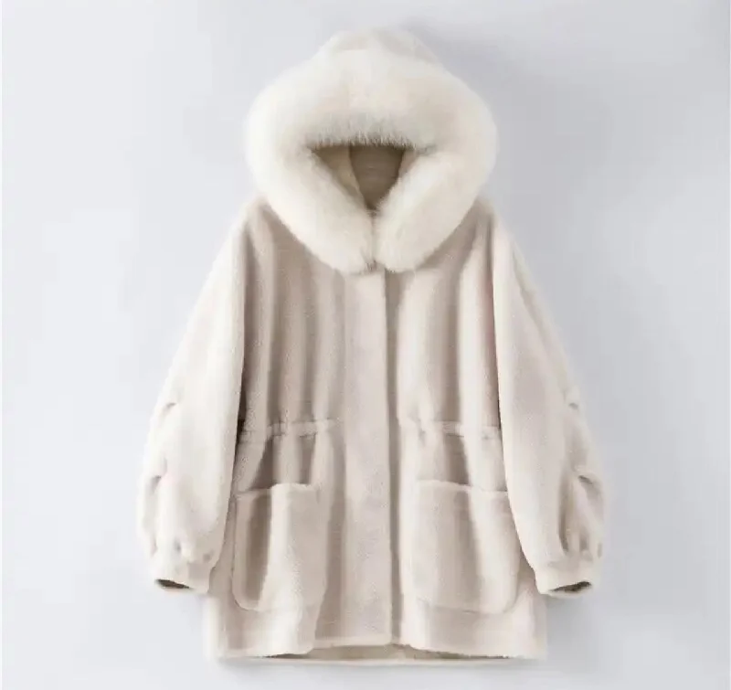 Hooded Shearling and Fox Fur Coat with Cinched Waist Elegant Wool Jacket