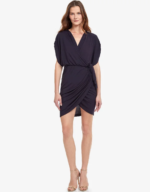 Moontini Beach Dress - Black Tunics Trendy modern